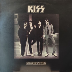 Kiss - Dressed to kill