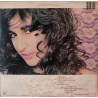 Karla Bonoff - Wild heart of the young. Prima edizione americana in vinile di seconda mano. Karla Bonoff - Wild heart of the young. Prima edizione americana in vinile di seconda mano.
