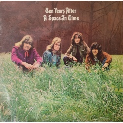 Ten Years After - A space in time