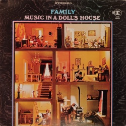 Family - Music in a doll's house