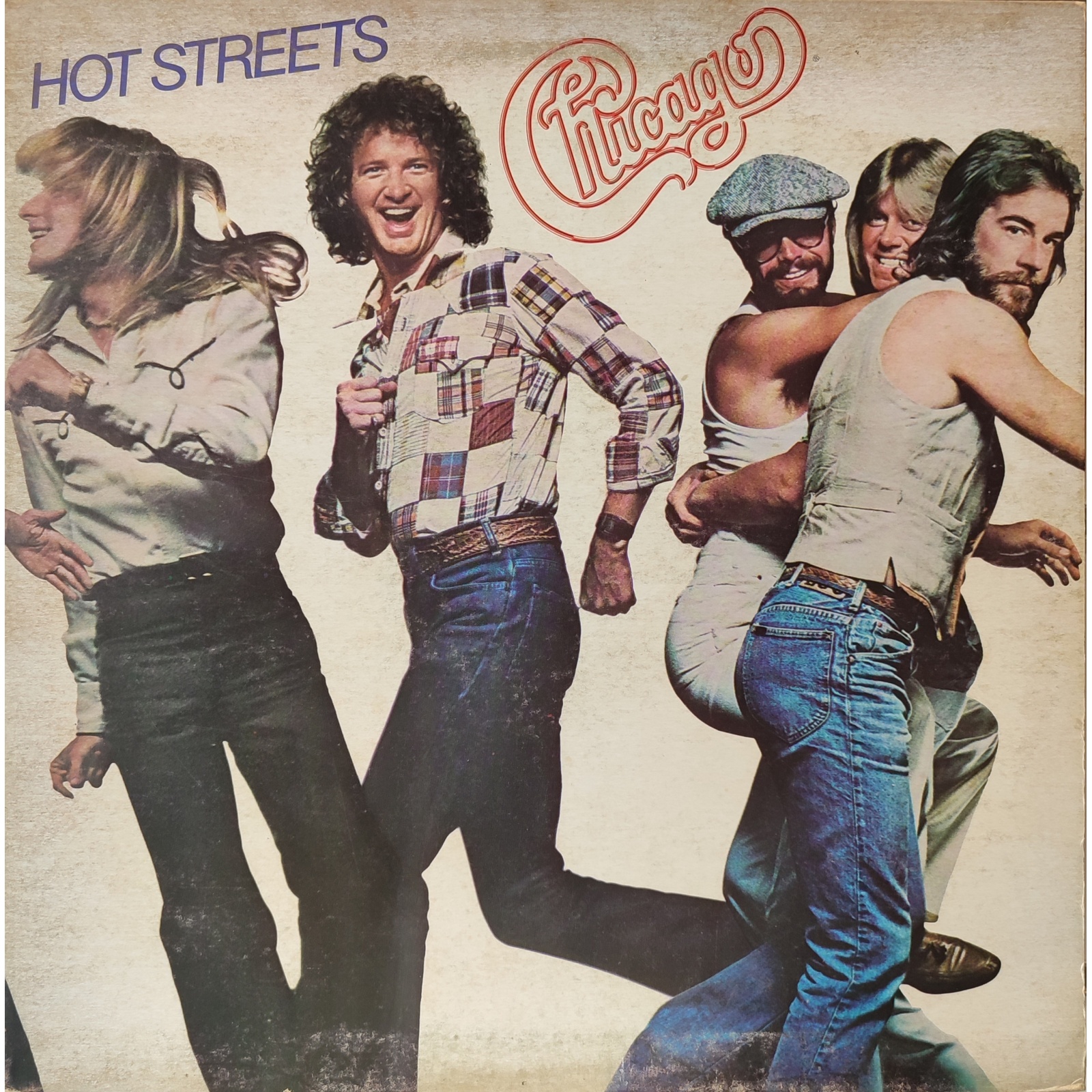 Chicago - Hot streets Prima edizione italiana in vinile di seconda mano. Chicago - Hot streets Prima edizione italiana in vinile di seconda mano.